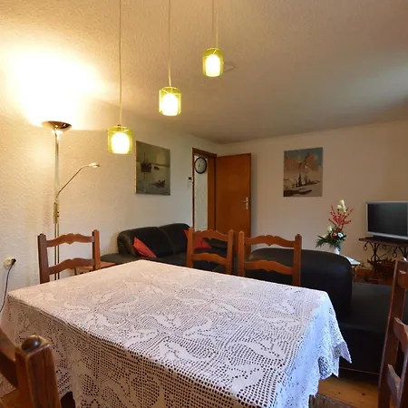For 8 People In Butgenbach