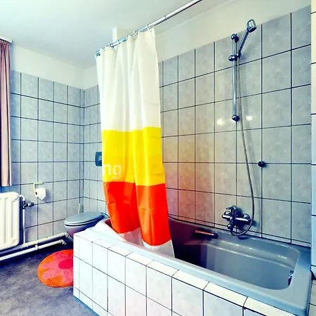 For 8 People In * Bütgenbach